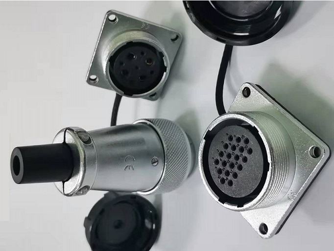 20 Pin aktyèl kontak Pin Connector