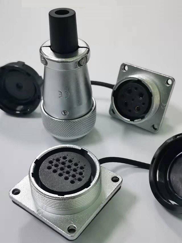 20 Pin Current Contact Pin Connector