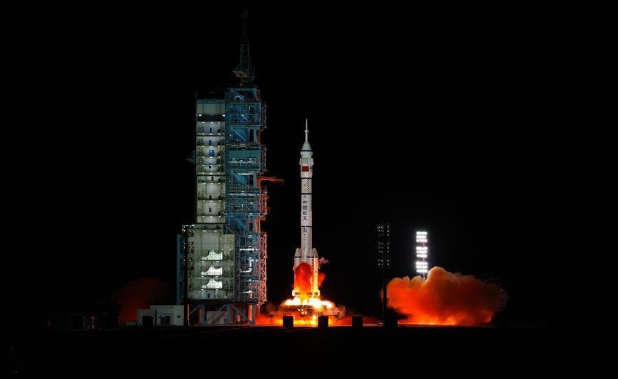 Shenzhou XIII te lanse avèk siksè